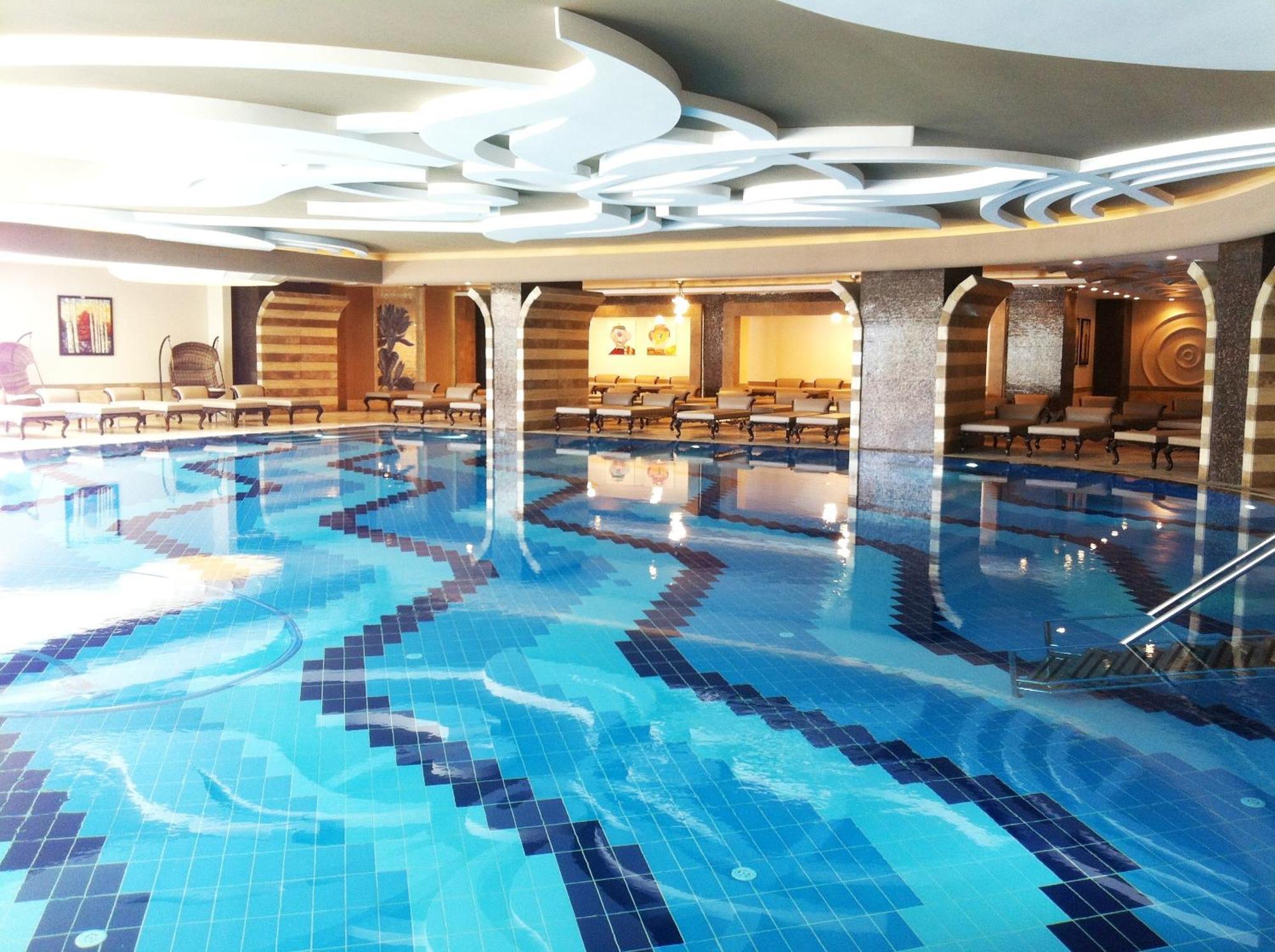 Delphin Imperial Lara Hotel Antalya Bagian luar foto