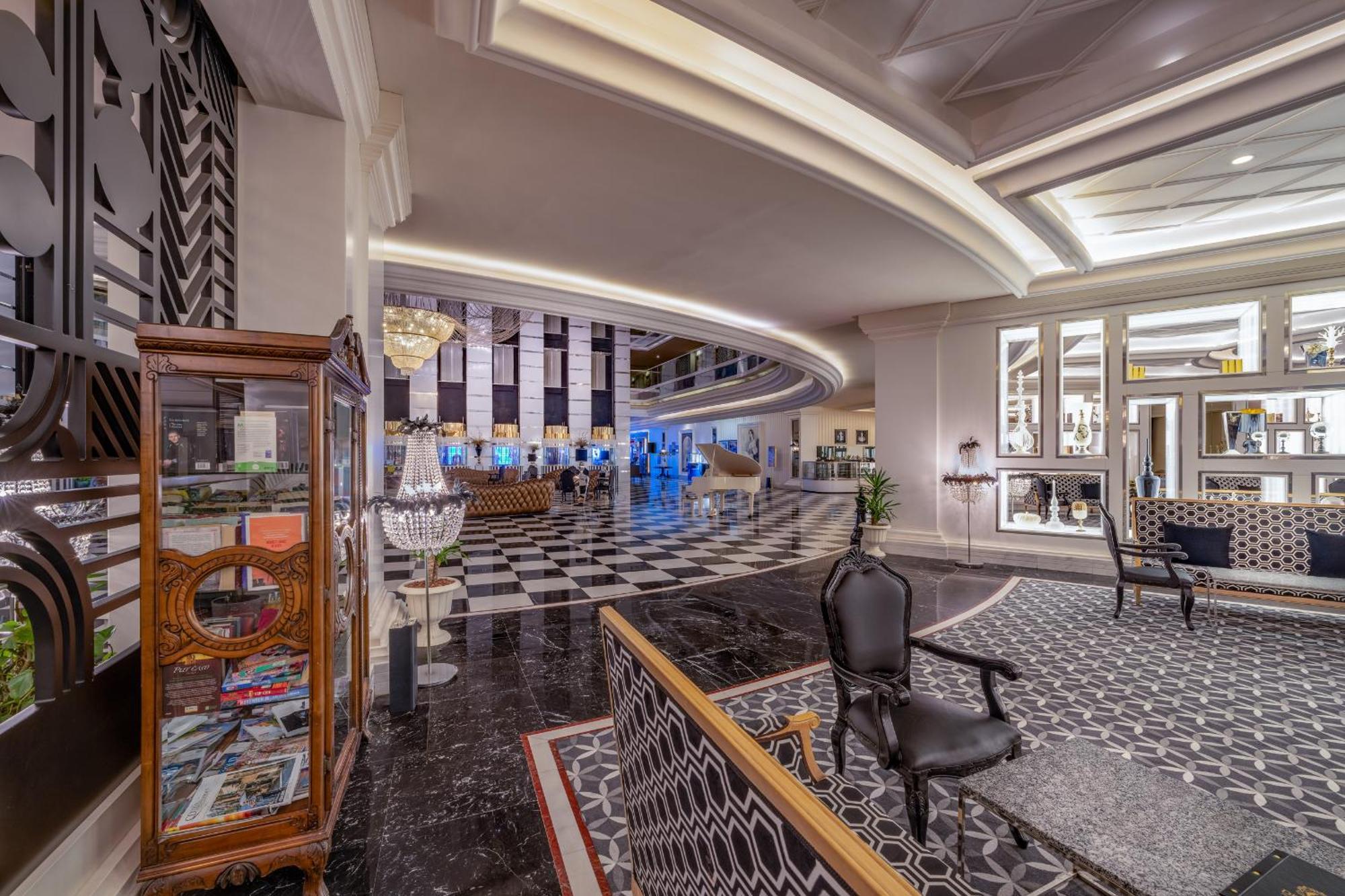 Delphin Imperial Lara Hotel Antalya Bagian luar foto